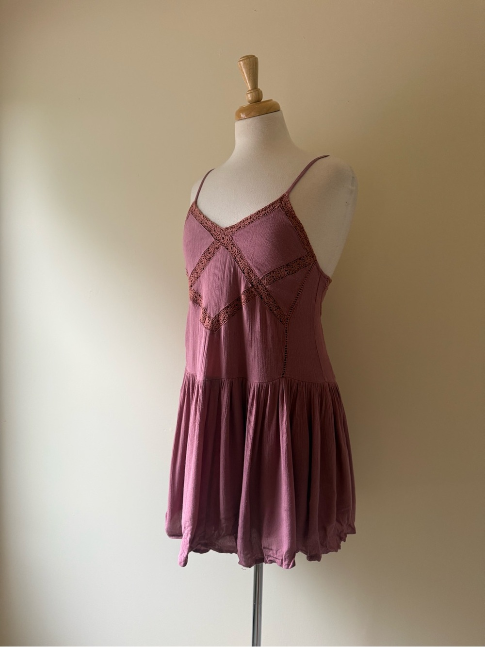 Amuse Society Mauve Boho Babydoll Mini Dress Crochet Trim Boho Fairycore